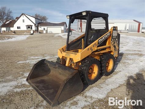 1997 skid steer mustang 930a|97 mustang skid steer for sale.